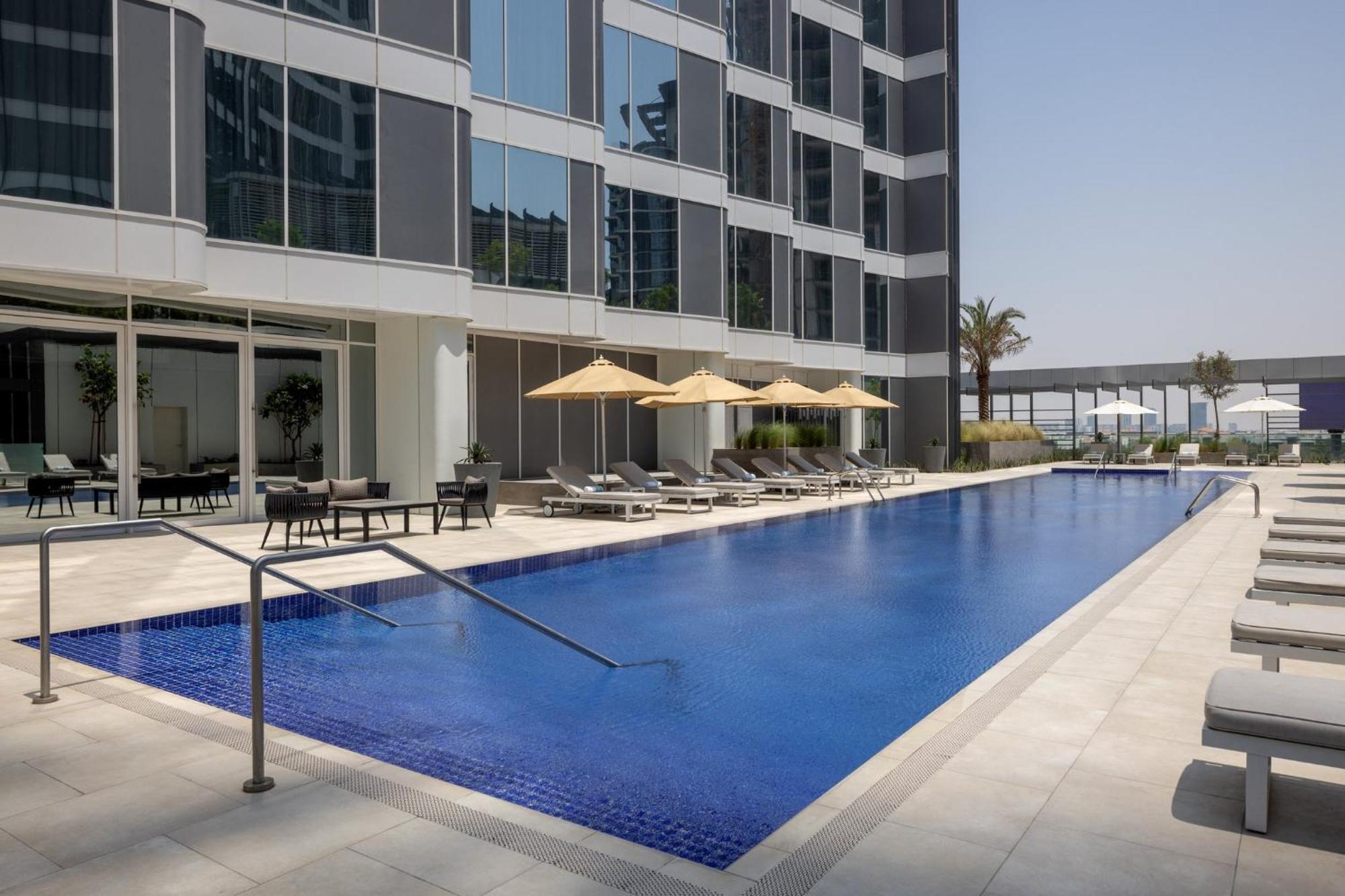 Holiday Inn Dubai Business Bay By Ihg Exteriör bild